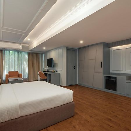 Pelican Inn บังกาลอร์ ภายนอก รูปภาพ